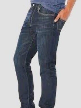Quicksilver Jeans in a Medium Wash